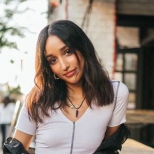 Meet your Posher, Iman